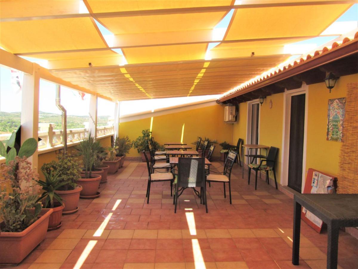 B&B Le Terrazze Isola Di S. Antioco Сант-Антиоко Экстерьер фото