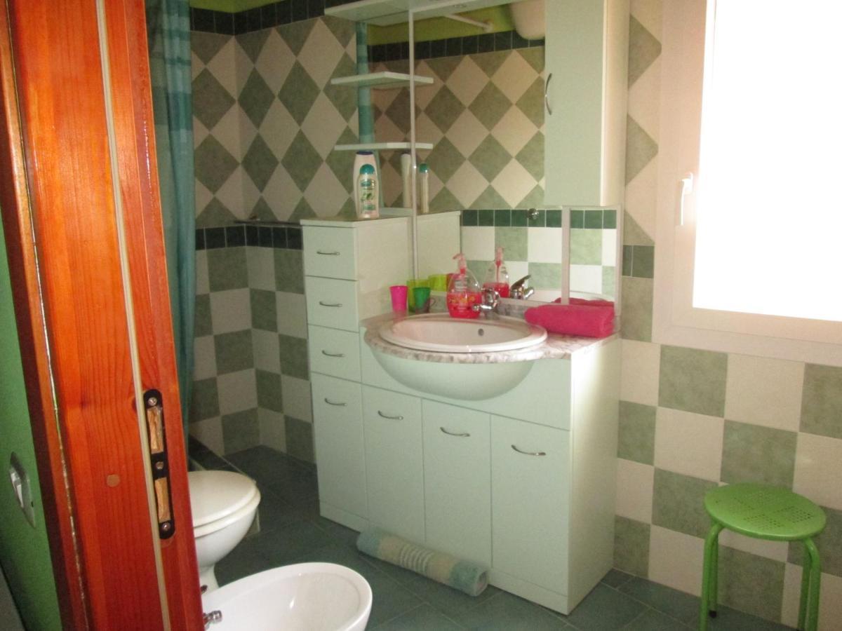 B&B Le Terrazze Isola Di S. Antioco Сант-Антиоко Экстерьер фото